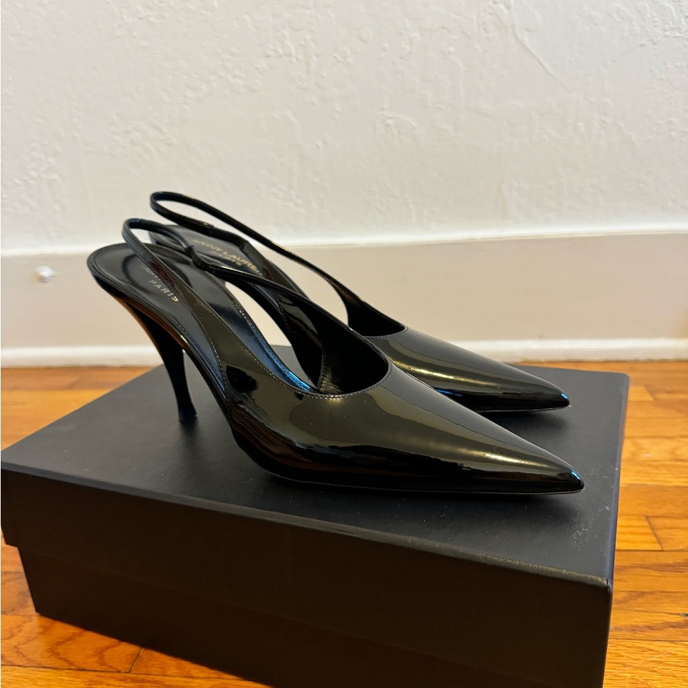 Saint Laurent Sling Back
